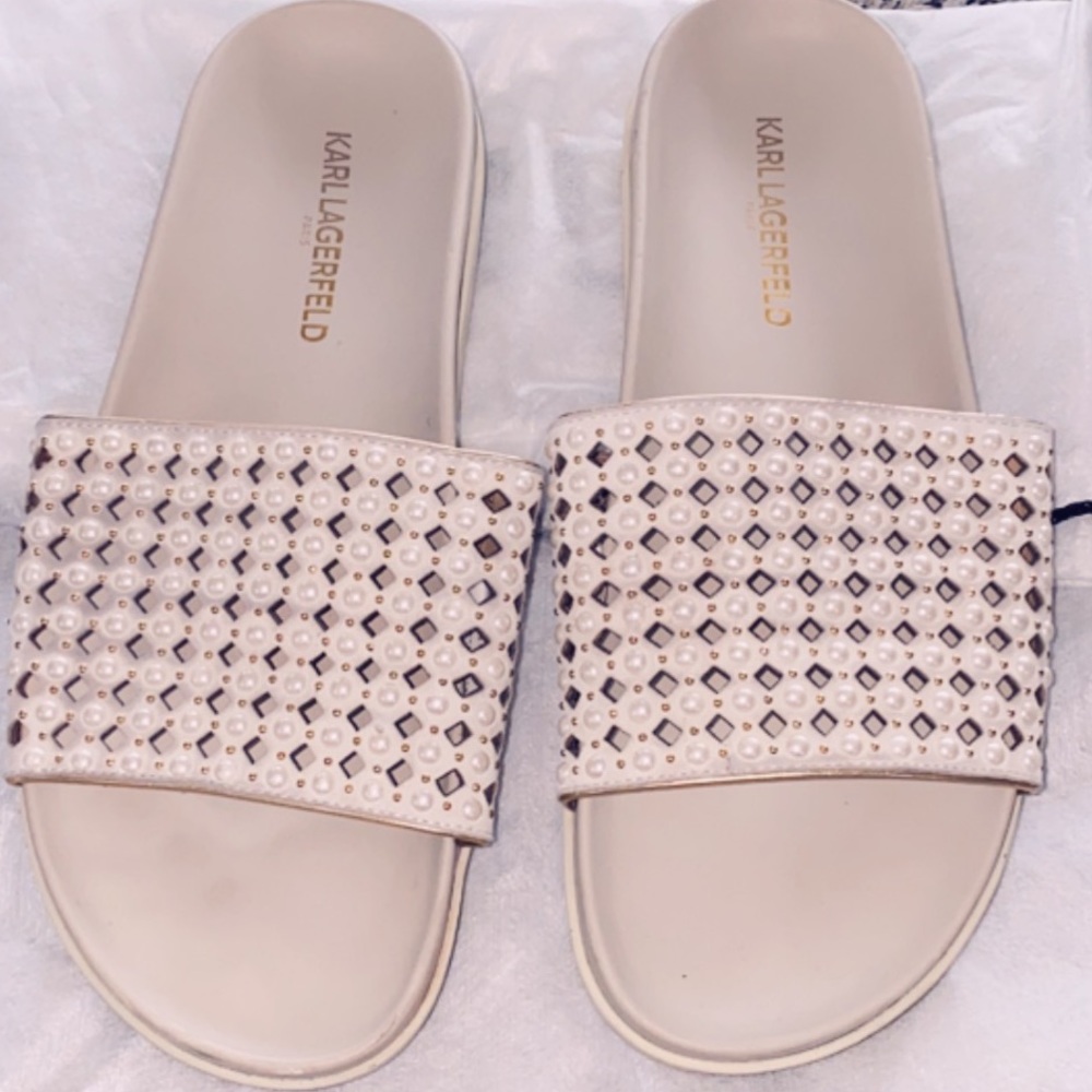 Sandals slipper
